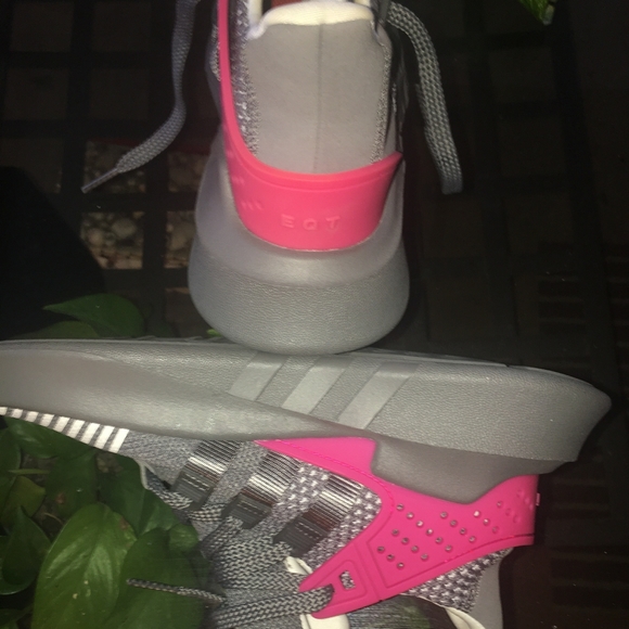 Brand new never worn...Adidas ortholite men/wome💫 - Picture 3 of 3